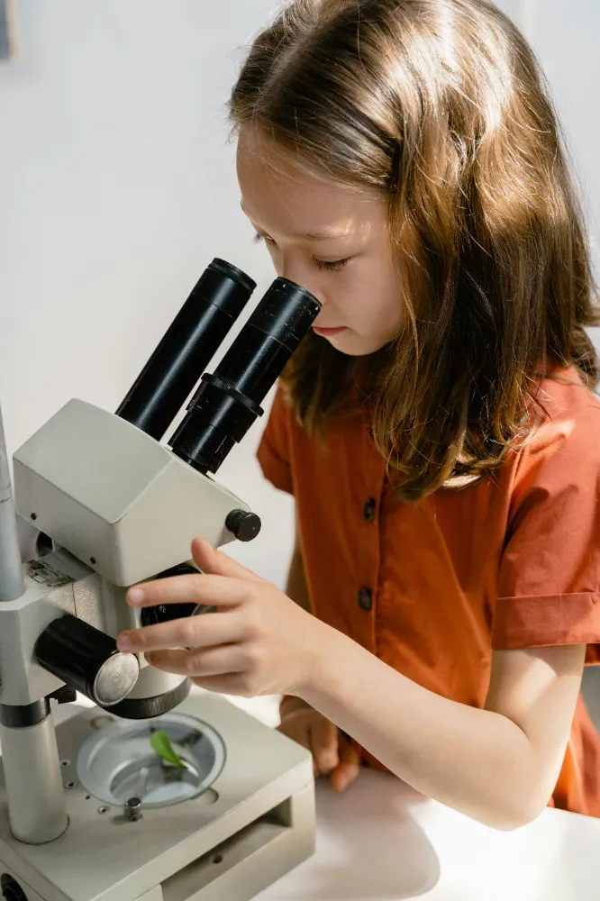 Eğlenceli Bilim Deneyleri ile Öğrenme: Keşfederek Bilimi Anlamak