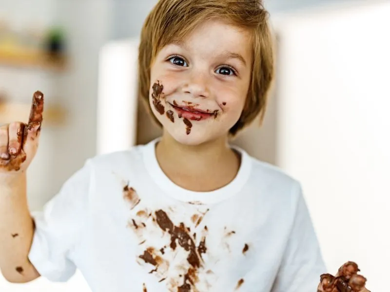 Çocuk Oyunları Sonrası Lekeleri Temizleme Yöntemleri