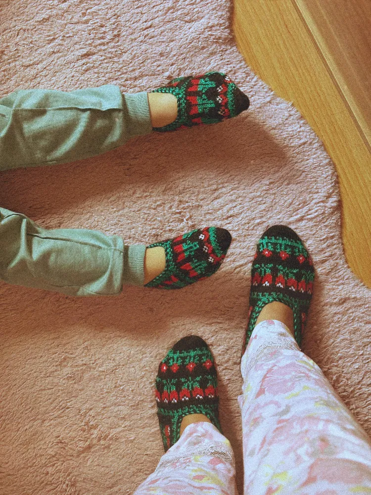 Halıda Koyu Renkli Lekeleri Çıkarma Yöntemleri